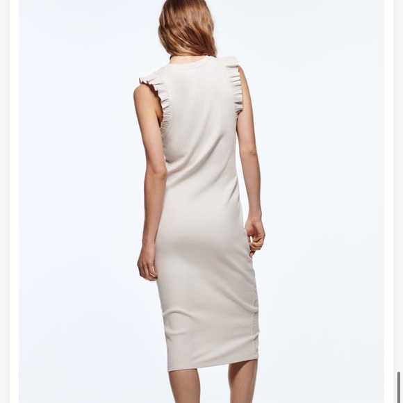 Zara Ruffled Ribbed Dress - Picture 6 of 9
